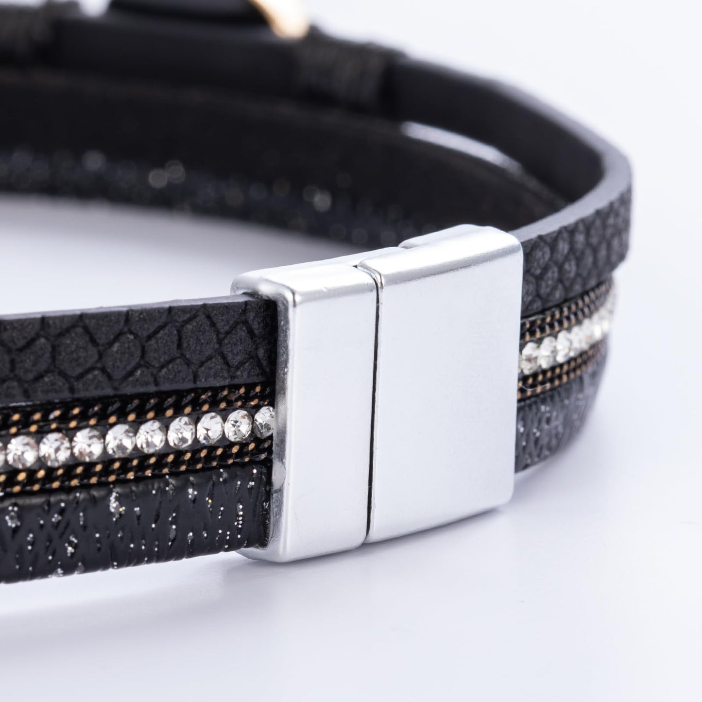 FANCY SHINY Boho Leather Wrap Bracelet Stackable Chunky Crystal Cuff Bracelets with Magnetic Clasp Cowboy Cowgirl Western Summer Beach Outfits Jewelry Gifts for Women (14.7", Black)
