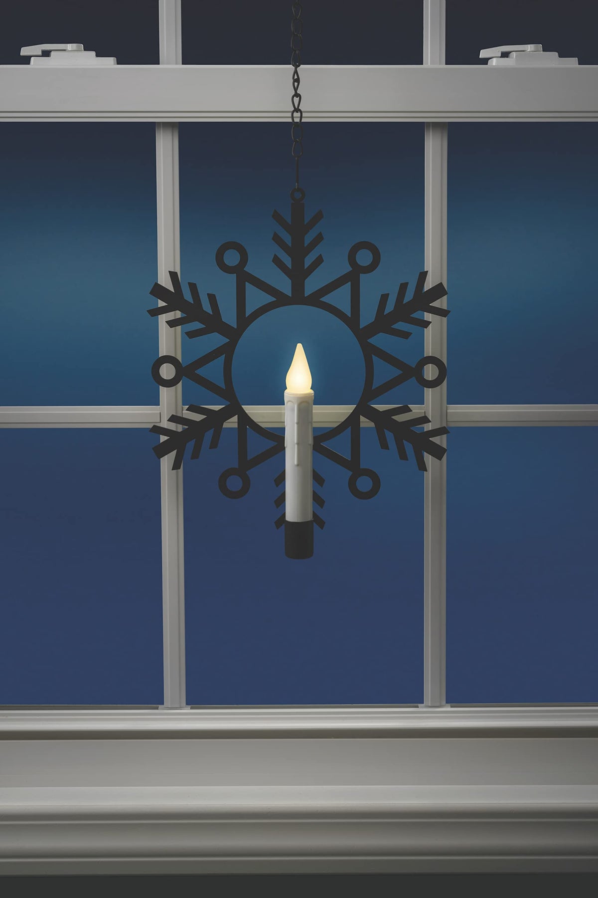 Xodus Innovations CW1500A-4 Battery Powered Metal Snowflake Window Wreath with Warm White Flickering Flameless Candle Light and Automatic Timer, Black and White, Pack of 4
