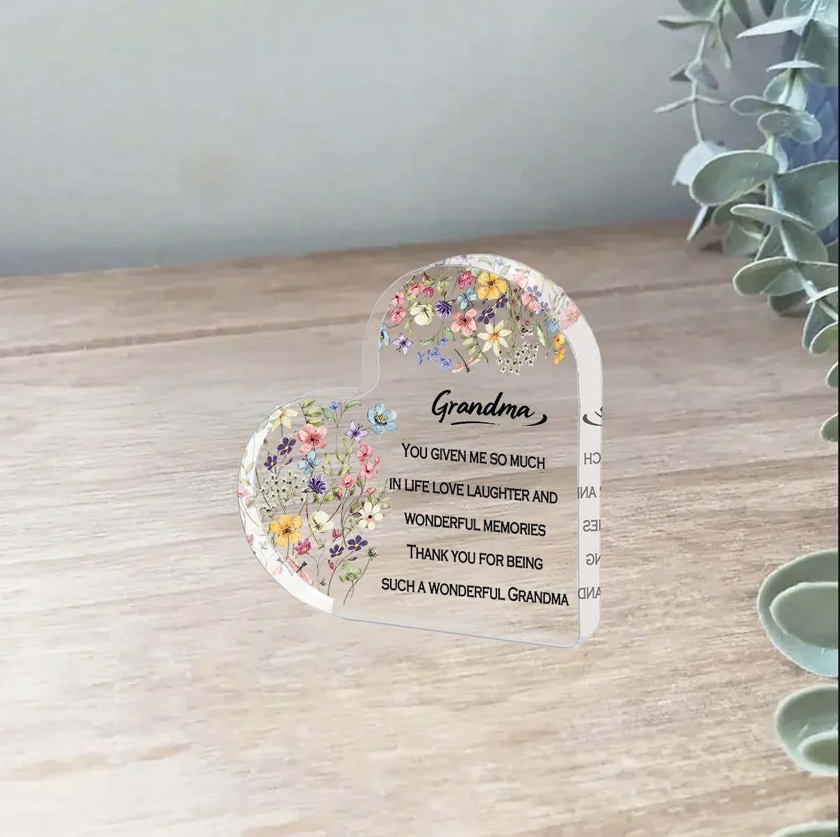 Heart-Shaped Acrylic Plaque, 3.9x3.9 Inch Decorative Sign - Grandparents Day, Birthday, Christmas | Personalized Keepsake for Grandmother, Home & Kitchen Wall Decor, Ideal for Grandma Gifts & Grandparents Day Gifts