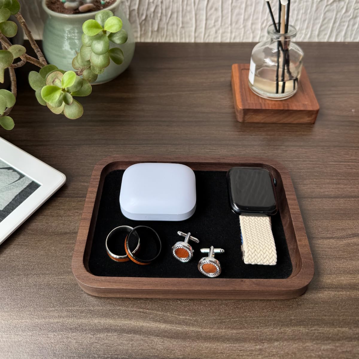 DSHOM Walnut Solid Wood Square Jewelry Display Valet Tray Dish for Elegant Presentation of Your Finest Pieces, Perfect for Personal Use Men Women Gift 6.9"