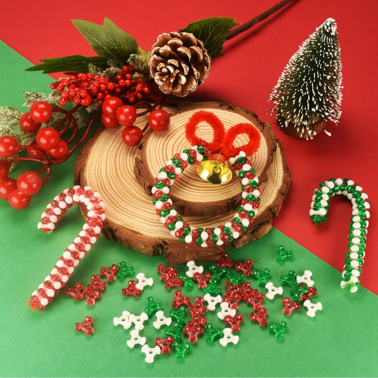 2400Pcs Christmas Tri Beads, Christmas Tri Shaped Beads Red Green White Triangle Beads for Craft Wreath Candy Cane-Xmas Holiday Tree Decorations Beaded Ornament Kit
