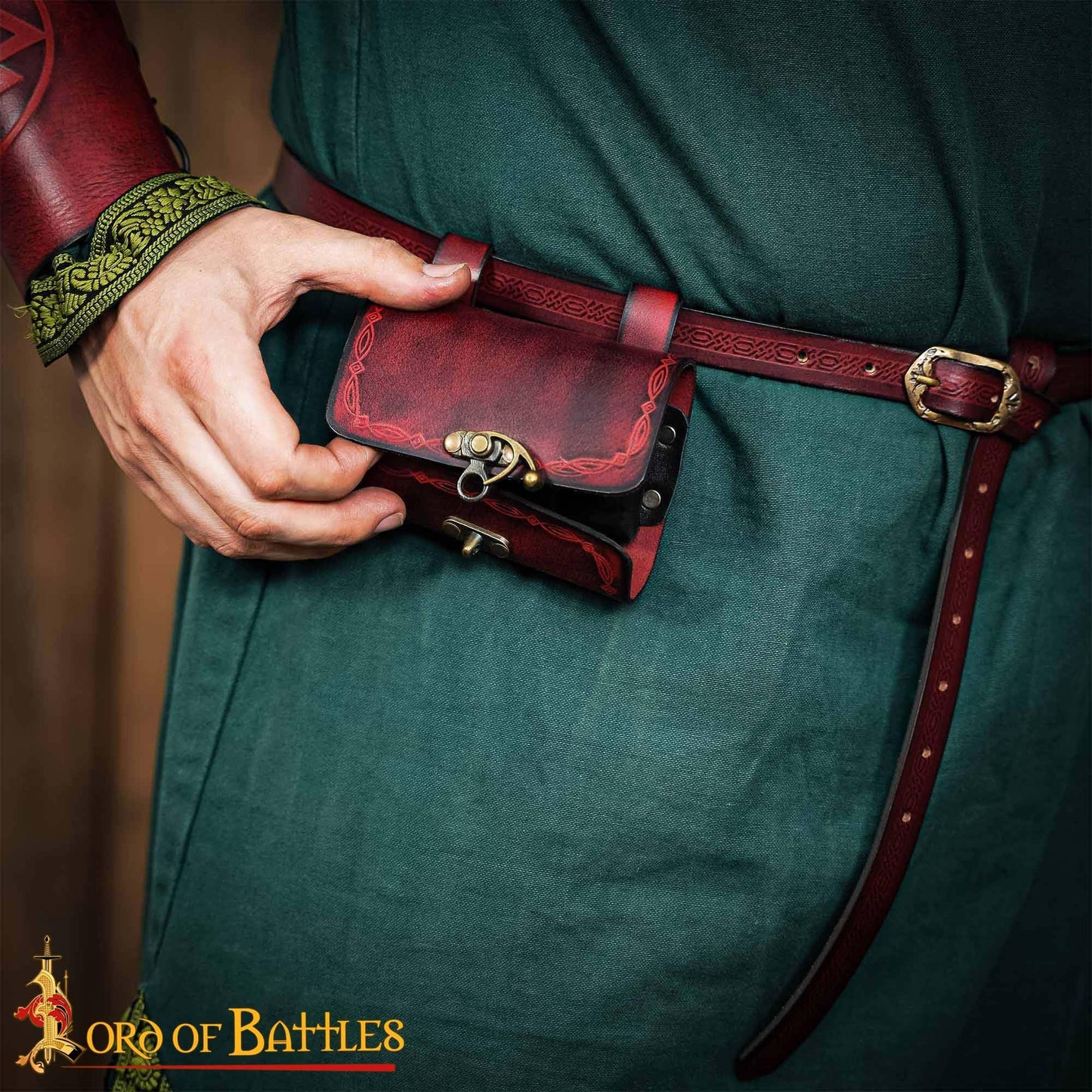 Lord of Battles Medieval Alchemy Buff Leather Belt Bag with 4 Mini Glass Bottles | The Elfic Potion Vintage Belt Waist Pouch Side Pack for Ren Faire, Cosplay (Maroon)