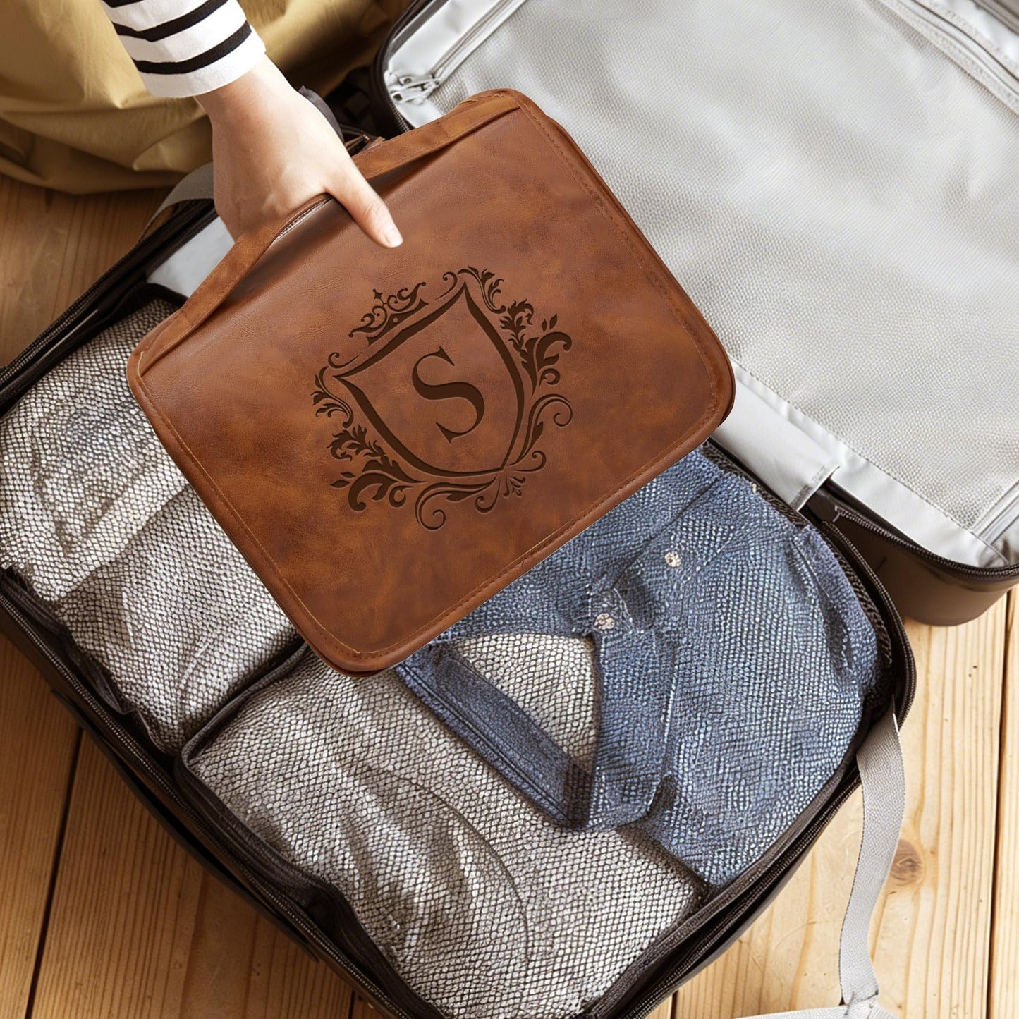 Aganmi Personalized Hanging Toiletry Bag Travel Gifts for Men Him, 3-in-1 Large Laser-Engraved Initial Waterproof PU Leather Shaving Bag Valentines Birthday Gift for Men Dad Husband Light Brown M