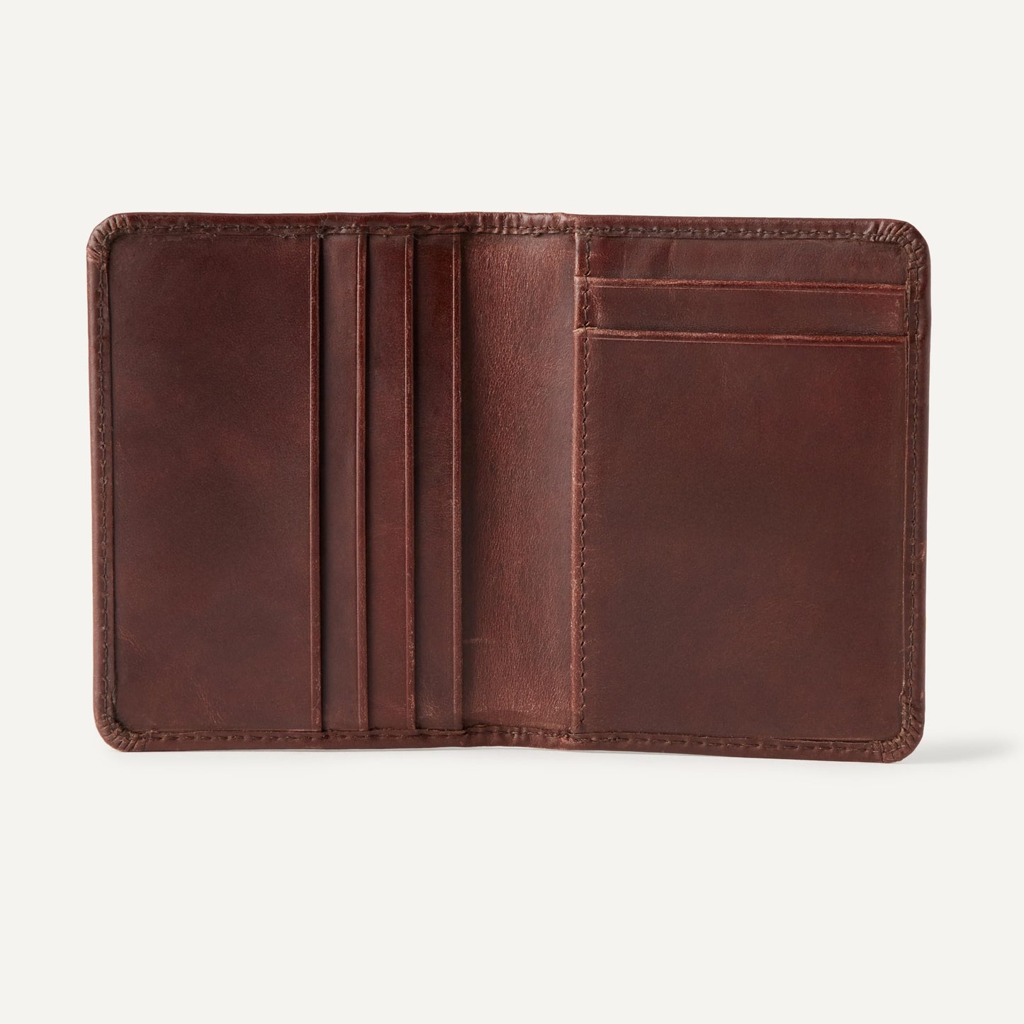 Amazon Essentials Men's Leather Casual Card Case Bifold Wallet, Brown, One Size