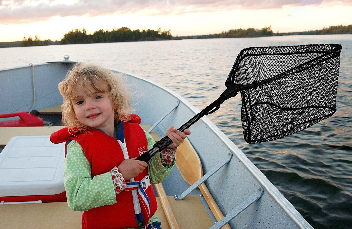 PLUSINNO Fishing Net Fish Floating Landing Net, Kayak Nets with Fixed Foldable Telescopic Pole Handle,Bass Trout Fishing Nets with Nylon Mesh for Pond Lake River,Fishing Gear Gifts for Men,Black 1.5M