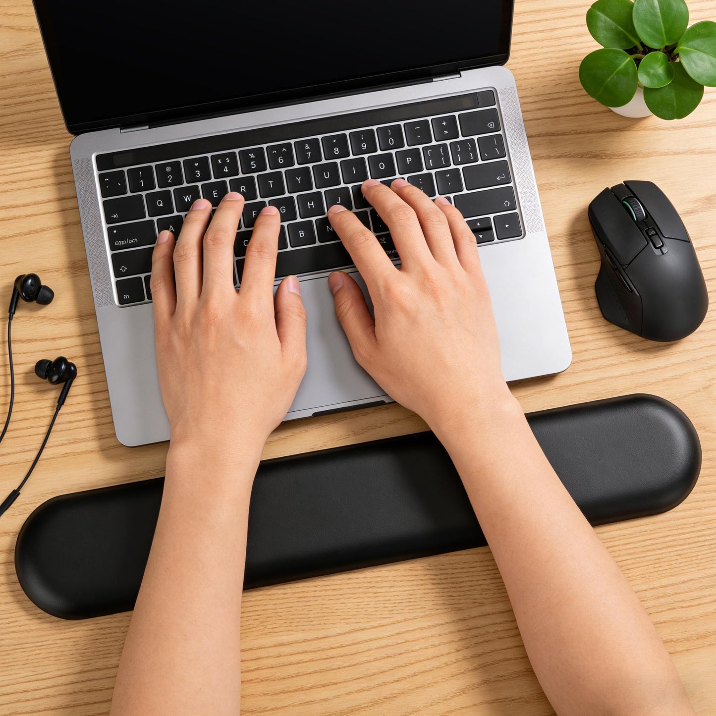 ASFSKY Keyboard Wrist Rest for Full-Size Mechanical Keyboards, 17-Inch Ergonomic Memory Foam Wrist Support with PU Leather Surface, Easy to Clean for Office, Gaming & Coding (Classic Black)