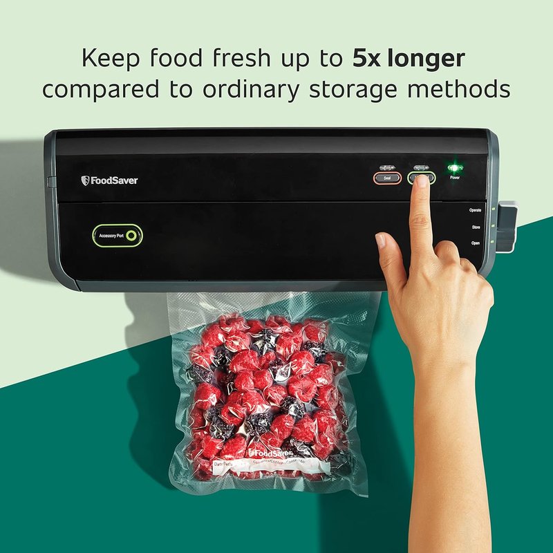 FoodSaver Vacuum Sealing Machine - Airtight Food Storage & Sous Vide | 44 Quart Precut Bags