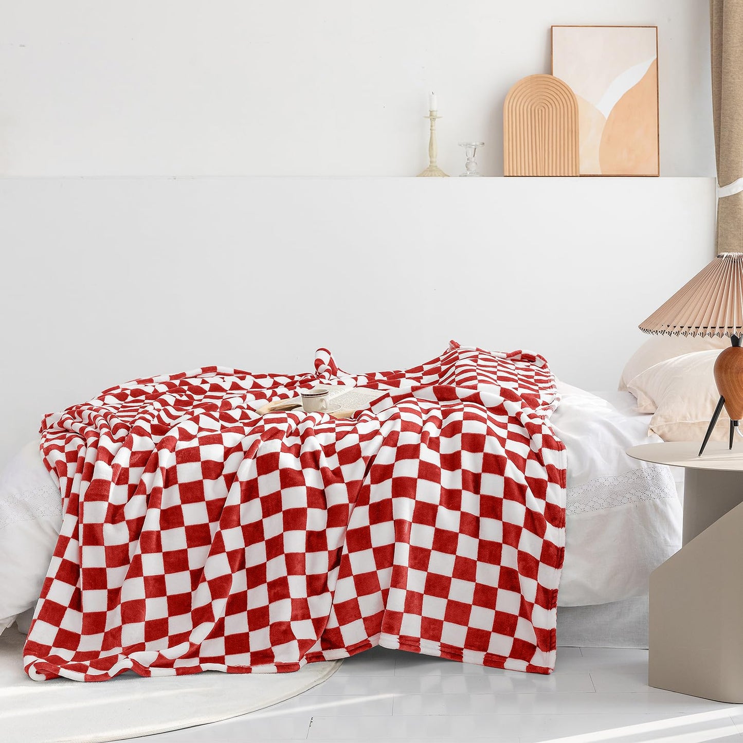 LOMAO Throw Blankets Flannel Blanket with Checkerboard Grid Pattern Soft Throw Blanket for Couch, Bed, Sofa Luxurious Warm and Cozy for All Seasons (Red, 40"x60")