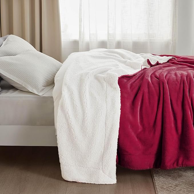 Bedsure GentleSoft Sherpa Fleece Blankets King Size for Bed - Thick and Warm Throw for Women, Soft Fuzzy Plush King Christmas Blanket for Winter, Red, 108x90 Inches