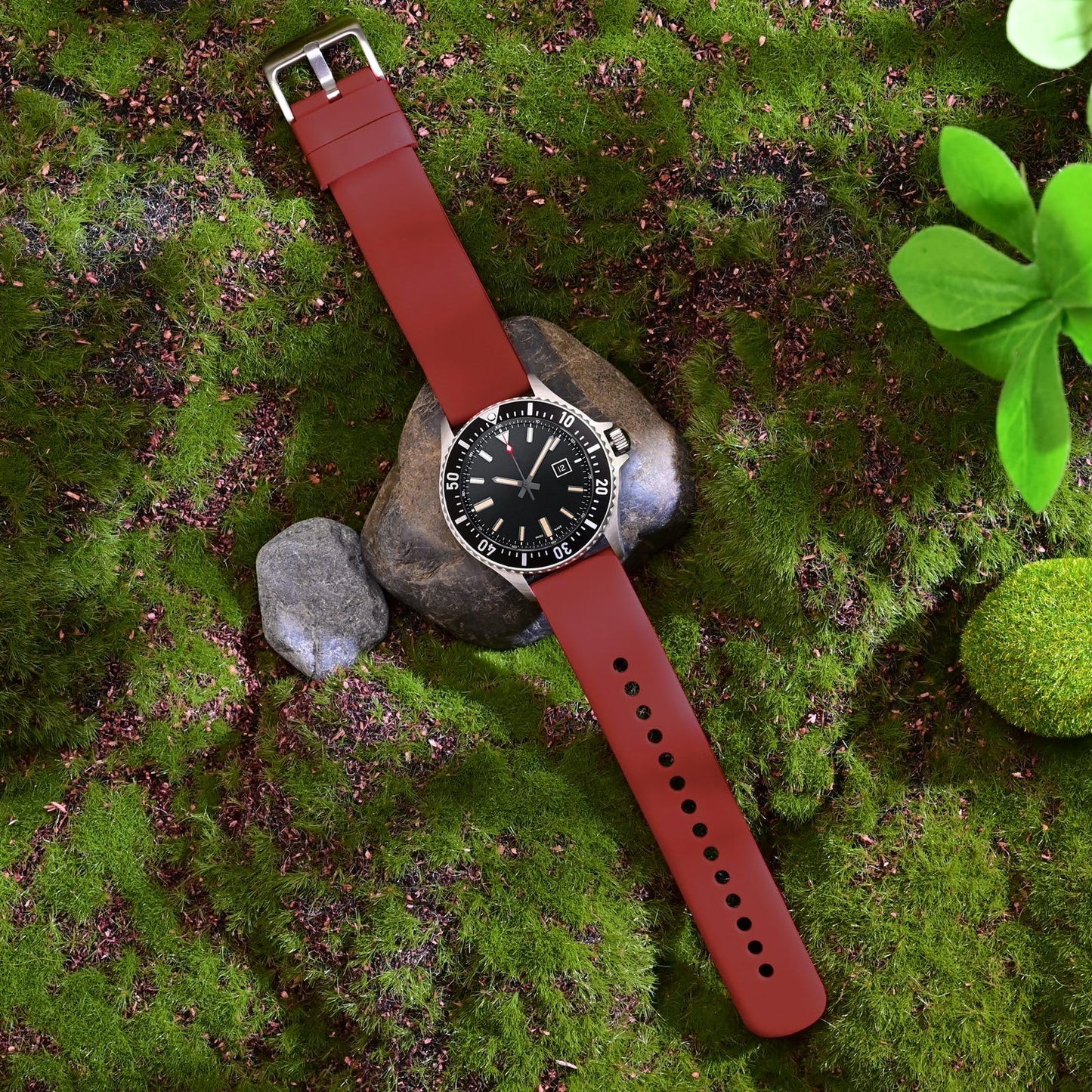 Ayadoo 18mm Silicone Watch Band for Men Women, Sporty Series Rubber Watch Straps, Red with Black Buckle