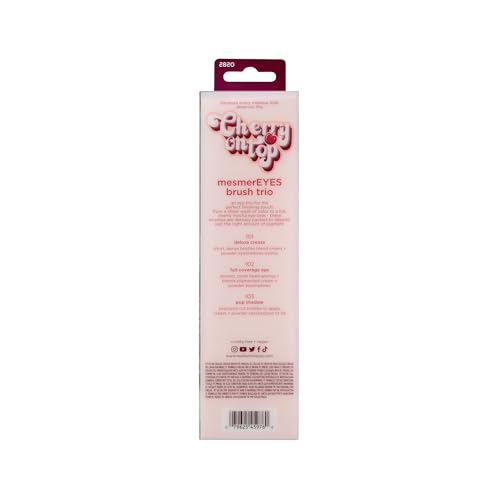 Real Techniques Cherry On Top Mini Marshmallow Puff Trio, Mini Makeup Puffs For Concealer & Foundation, Spot Correcting & Blending, Dry Use Beauty Sponge, Travel Size, Vegan & Cruelty-Free, 3 Count