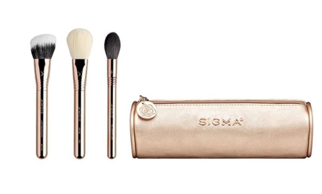 Sigma Beauty Glam ‘N Glow Mini Eye Makeup Brush Set – Set of 3 Eye Makeup Brushes for Blending, Shading, Lining, and Smudging, Includes Stylish Black Small Makeup Bag (4 Pcs)