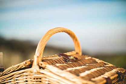 PICNIC TIME Piccadilly Picnic Basket, Romantic Picnic Basket for 2 - Includes Utensil Set, Glasses, Plates, and Wine Opener, (Red & White Plaid Pattern)