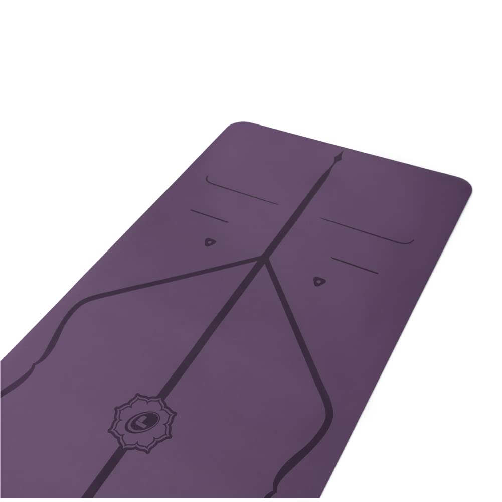Liforme Original Yoga Mat – Free Yoga Bag Included - Patented Alignment System, Warrior-like Grip, Non-slip, Eco-friendly, sweat-resistant, long, wide, 4.2mm thick mat for comfort