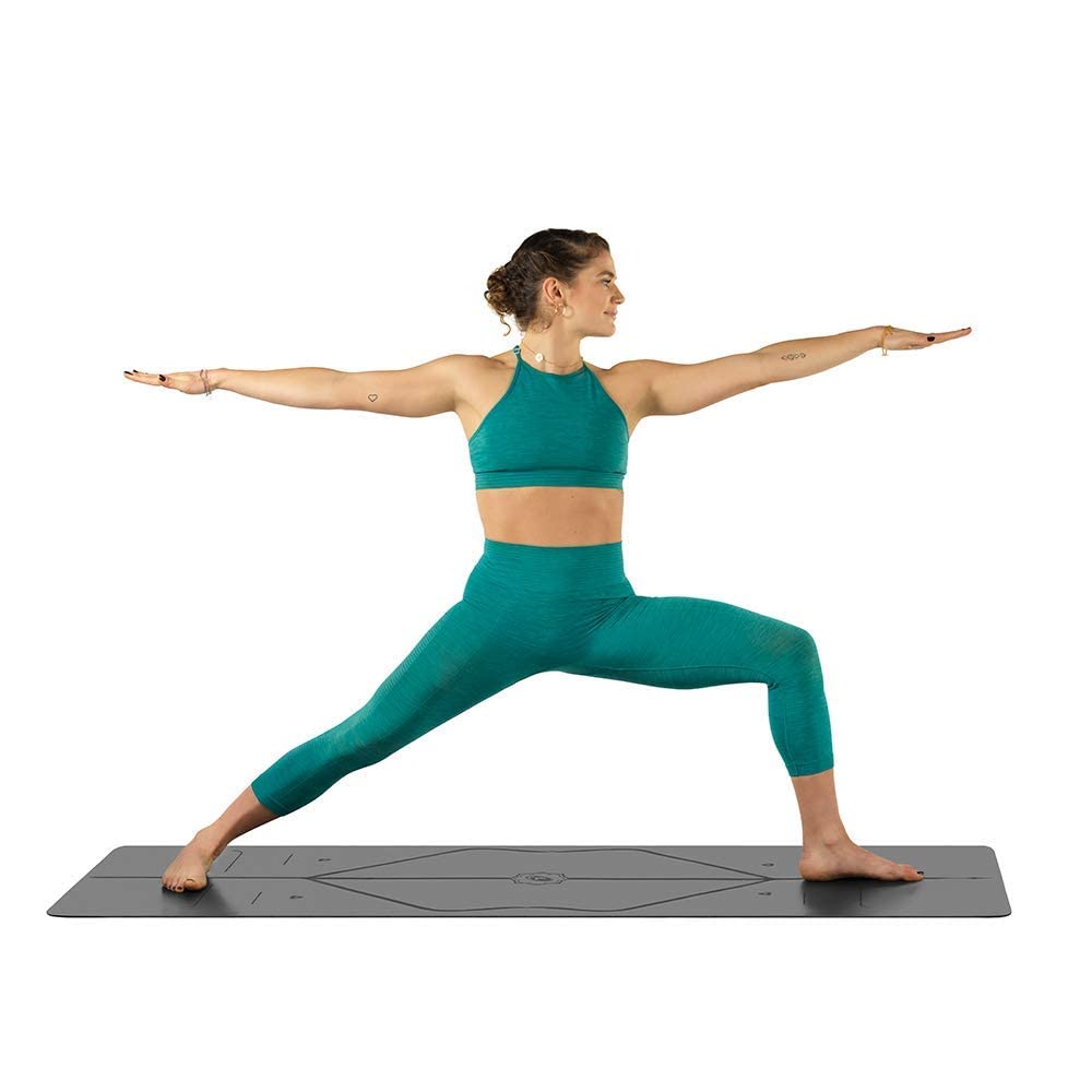 Liforme Original Yoga Mat – Free Yoga Bag Included - Patented Alignment System, Warrior-like Grip, Non-slip, Eco-friendly, sweat-resistant, long, wide, 4.2mm thick mat for comfort