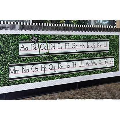 Teacher Created Resources Modern Farmhouse Black Pennants Die-Cut Border Trim