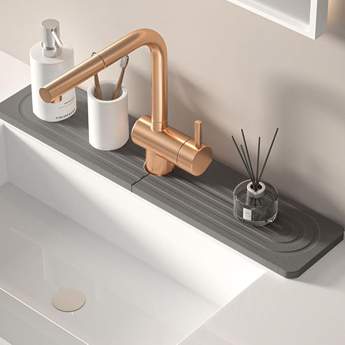 Diatomite kitchen sink splash guard behind faucet