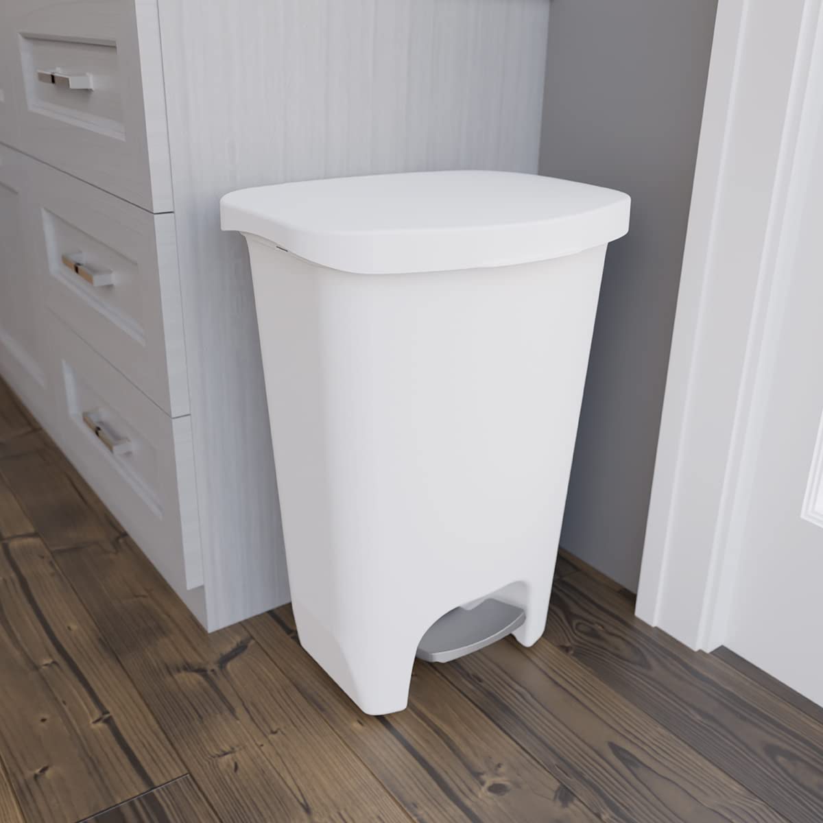 Glad Premium 20 Gallon Trash Can - Plastic Kitchen Waste Bin with Odor Protection of Lid, Stainless Steel Step On Foot Pedal and Garbage Bag Rings, Black