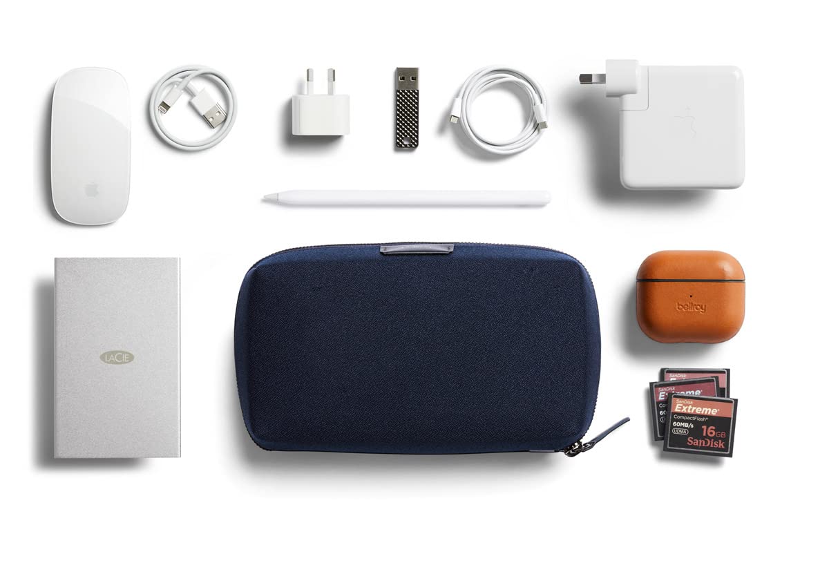 Bellroy Tech Kit, tech Accessories Zip Pouch (Power Bank, Phone Charger, Cables, Earbuds) - Navy