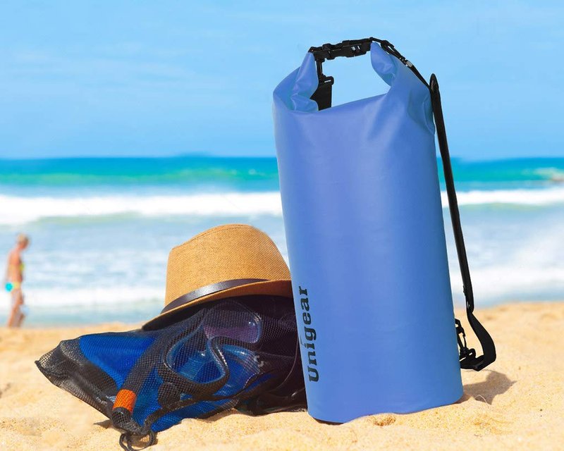 Unigear Dry Bag Waterproof, Floating and Lightweight Bags for Kayaking, Boating, Fishing, Swimming and Camping with Waterproof Phone Case (Sky Blue, 10L)