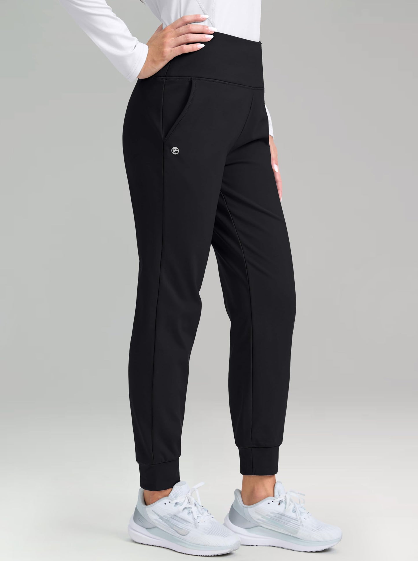 G Gradual Women's Fleece Lined Joggers High Waisted Water Resistant Thermal Hiking Pants Cold Weather Sweatpants with Pockets(Black,L)