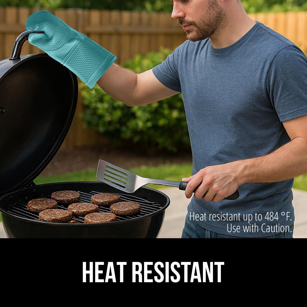GORILLA GRIP BPA-Free Soft Silicone Oven Mitts and Pot Holders Sets, Heat Resistant Waterproof Cooking Gloves, Thick Cotton Lining, Flexible Gripping for Baking Grilling, Kitchen Trivets, Turquoise