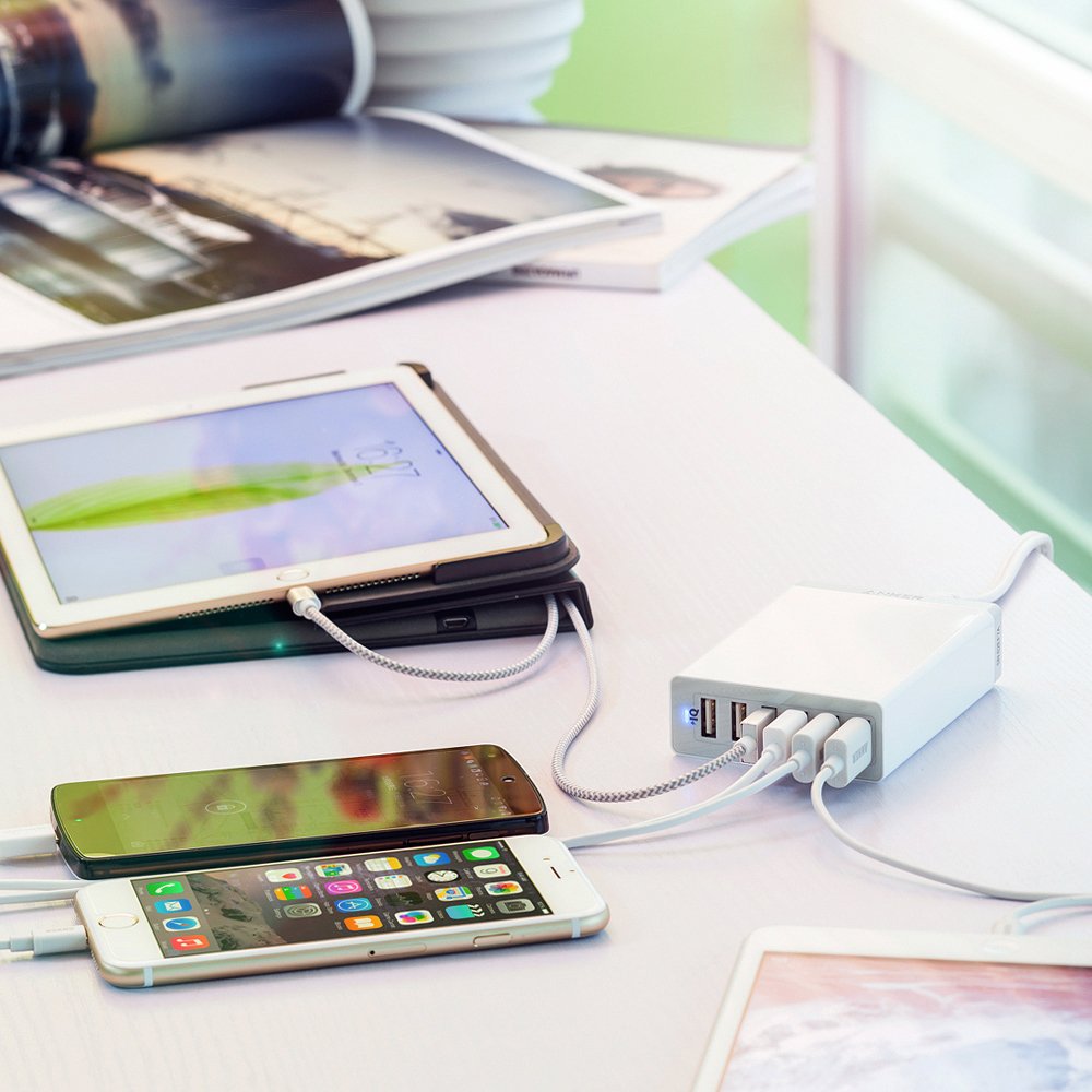 Anker Charger, 60W 6 Port USB Charging Station, PowerPort 6 Multi USB Charger for iPhone 14/13 Series, iPad Pro/Air/Mini, Galaxy S23/S22/S21, Note 20 Ultra, LG, HTC, and More