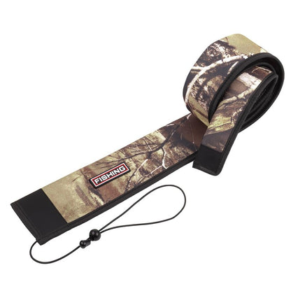Fishing Rod Sleeve Protector, Waterproof Camouflage Pattern, Fits Casting 62in and Spinning 64in Rods, Hook Resistant with Adjustable Reel Strap, 1 Count (Casting, Camo)