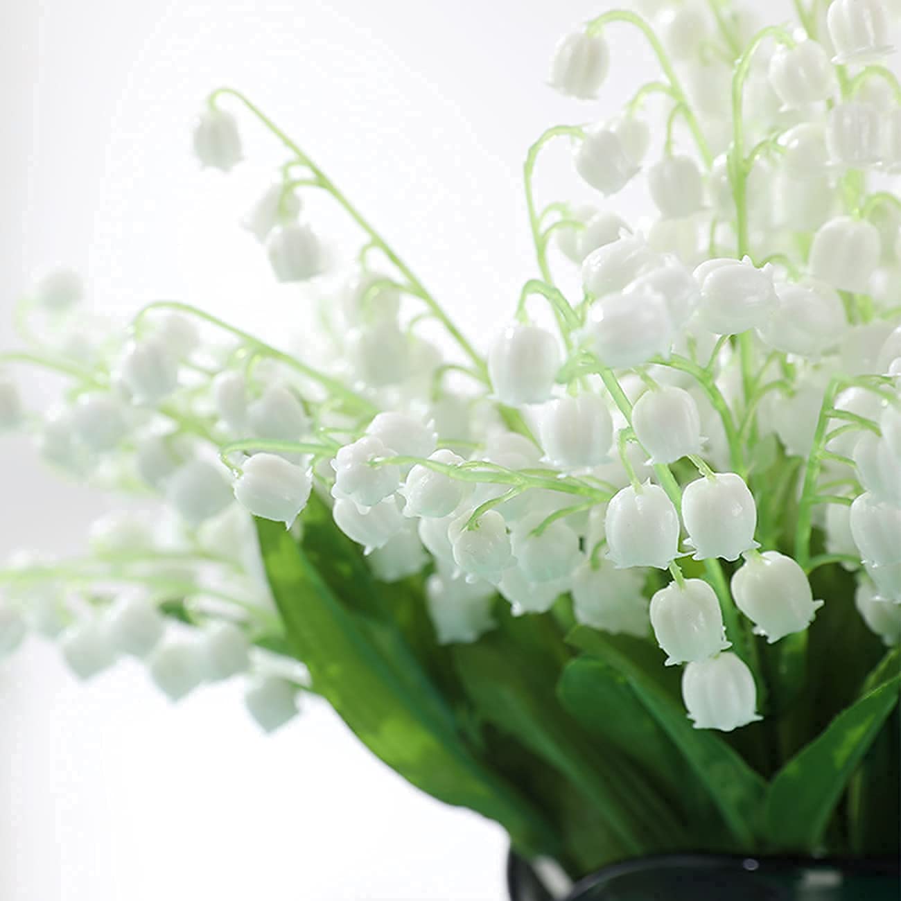 Tinsow 20 Pcs Artificial Lily of The Valley Faux Flowers Bell Orchid Wedding Bouquet, May Flower for Home Garden Wedding Party (20)