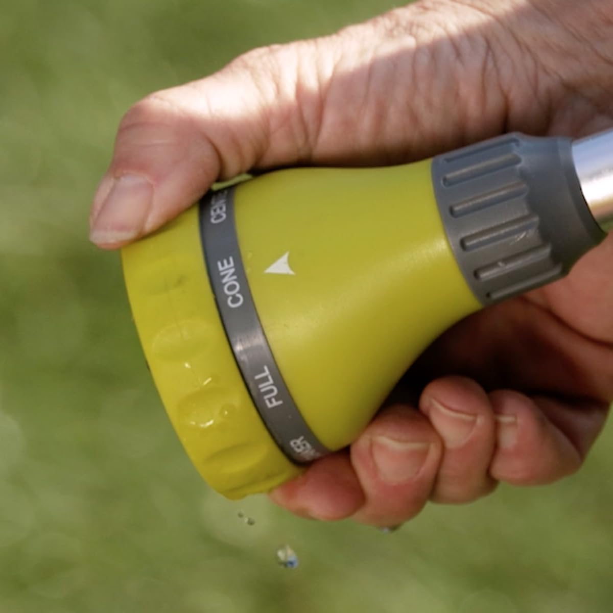 Watering Wand - The Relaxed Gardener 15" Garden Hose Nozzle Sprayer 8 Adjustable Spray Patterns and Thumb Control Shut Off Valve