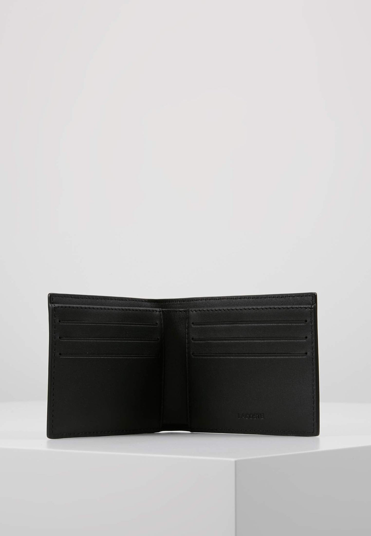 Lacoste Men's FG Small Billfold Wallet, Black, One Size