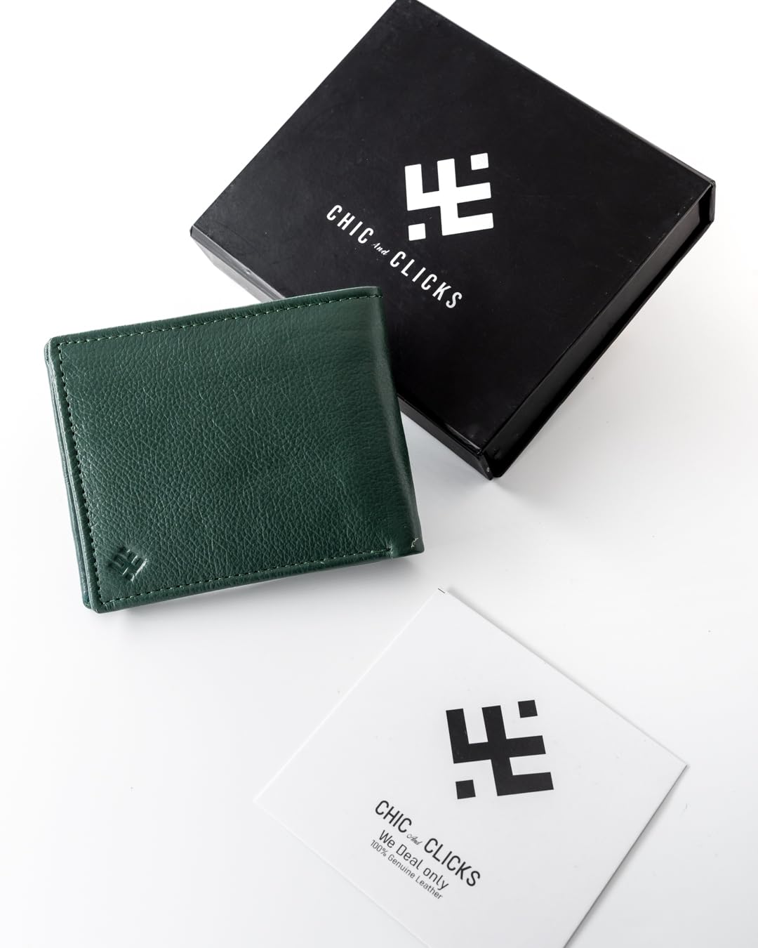 Chic And Clicks Men's Genuine Bifold Wallet -RFID Blocking – Premium full-grain leather se handmade Leather 6 Card Slim Bifold Wallet. (Green)