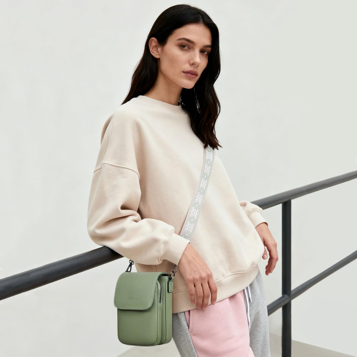 POIUGOYA Small Crossbody Bags for Women Trendy,Leather Triple Compartment Cell Phone Crossbody Wallet Purses with Card Slots