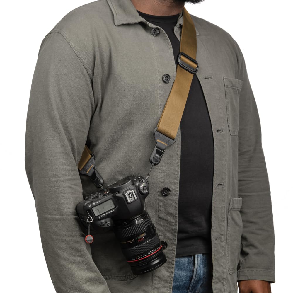 Peak Design Slide Lite Camera Strap, Coyote, Configurable as a Sling, Neck or Shoulder Strap, Quick Release and Connection, Smooth and Grippy Side, Camera Straps for Photographers, 200 lb Capacity