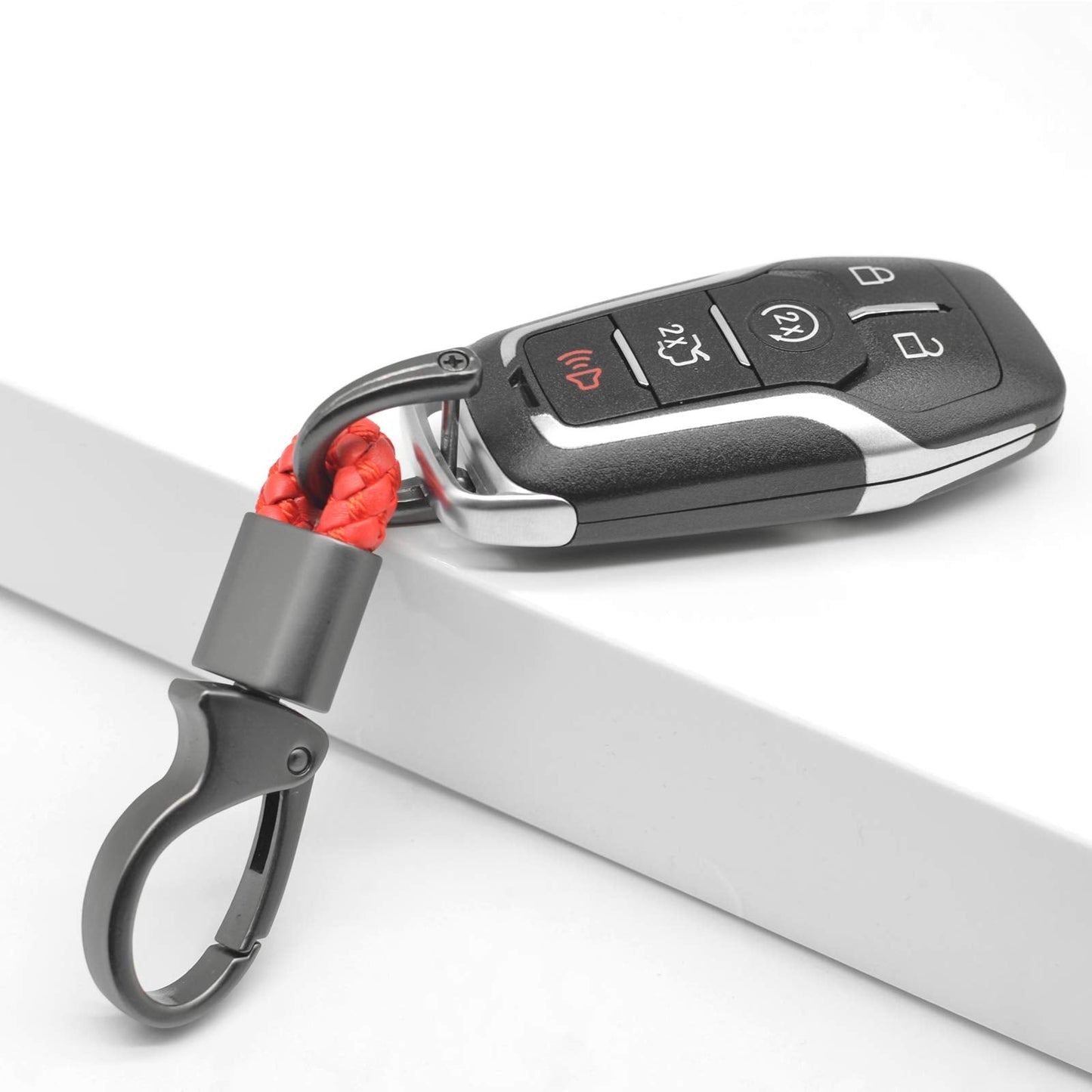 EYANBIS Car Key Fob Keychains Leather Holder Key Chain Sturdy Metal with D-Ring for Men and Women, 1 Pack Red, 360 Degree Rotatable, with Screwdriver