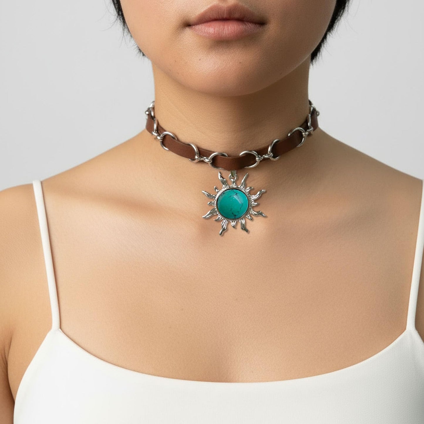 Ladywowu Turquoise Choker Necklace, Western Necklace with Sun Pendant, Adjustable Turquoise Necklace for Women