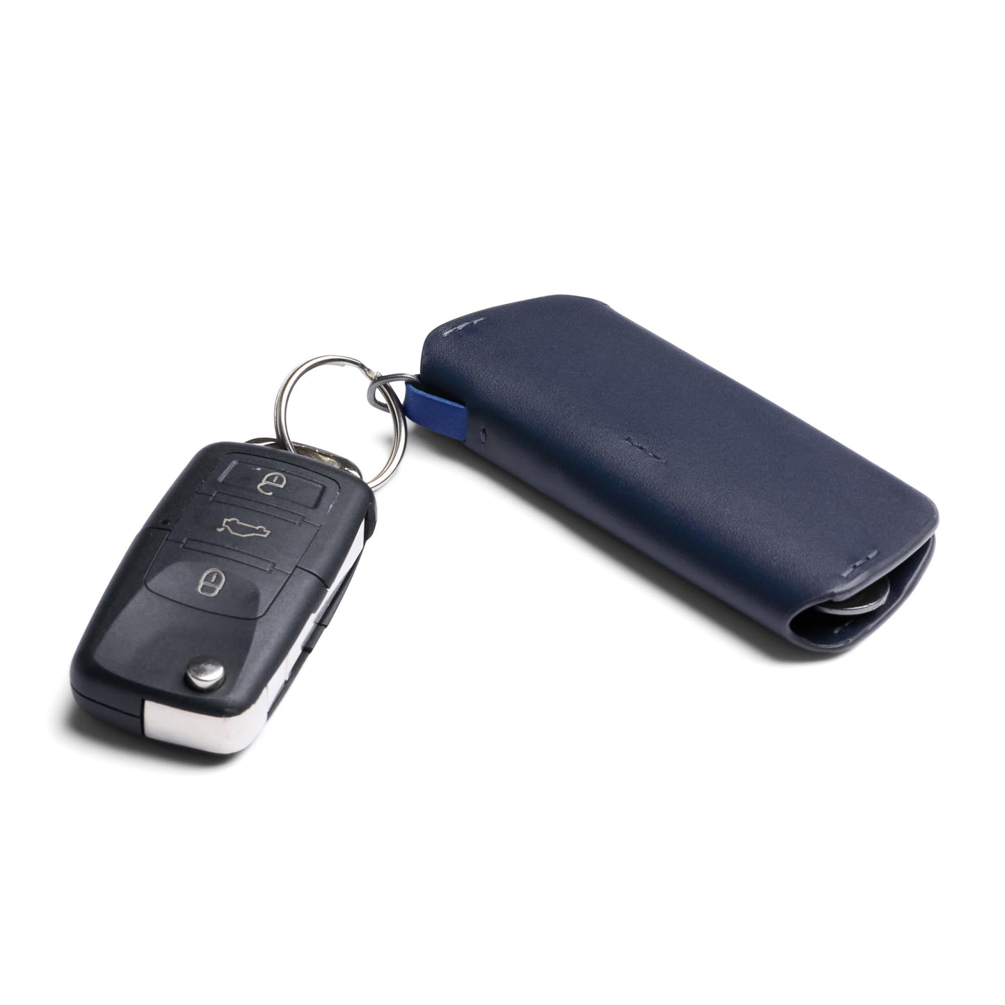 Bellroy Key Cover Plus – Third Edition (Leather Key Holder, Holds 4 – 8 Keys) - Navy