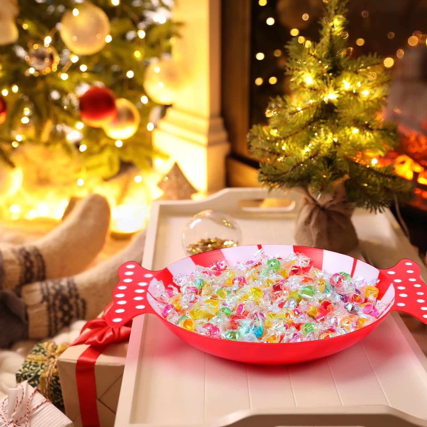 Wiwiqing 2 Pcs Christmas Peppermint Candy Tray Dishes Red Candy Platter Plastic Serving Dessert Plates Tableware Christmas Decorative Plates Dinnerware for Xmas Holiday Party Favor (Red)