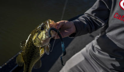 Berkley PowerBait® Power Worm Fishing Bait, Midnight Fire, 7in | 18cm, Irresistible Flavor, Classic Curly Tail Worm Profile, Ideal for Spring, Summer and Fall Fishing