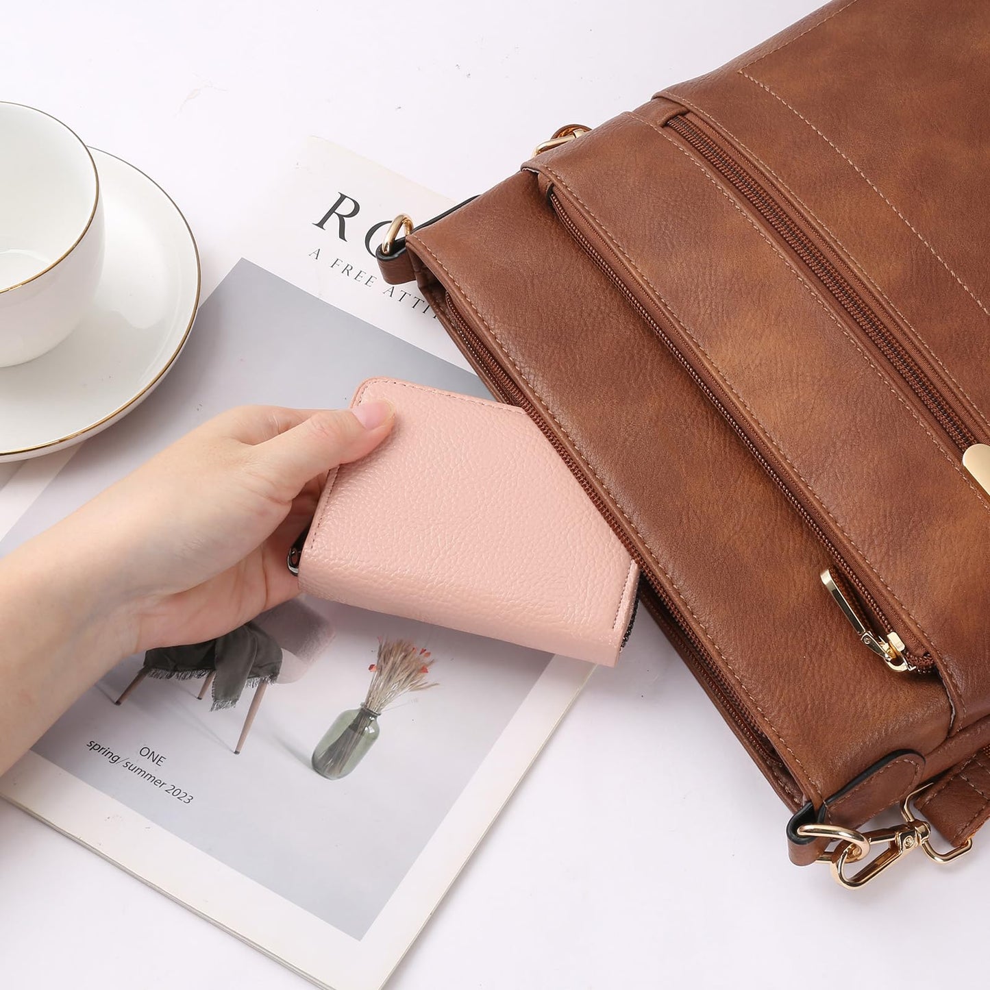 SENDEFN Women's Credit Card Holder Small Leather Card Case Compact ID Case Organizer Zipper Ladies Wallet with 22 Slots