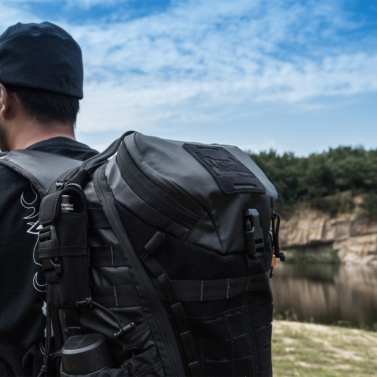 Weltool FH1 Flashlight Holster, Cordura fabric with UTX-DURAFLEX Buckle, Molle system