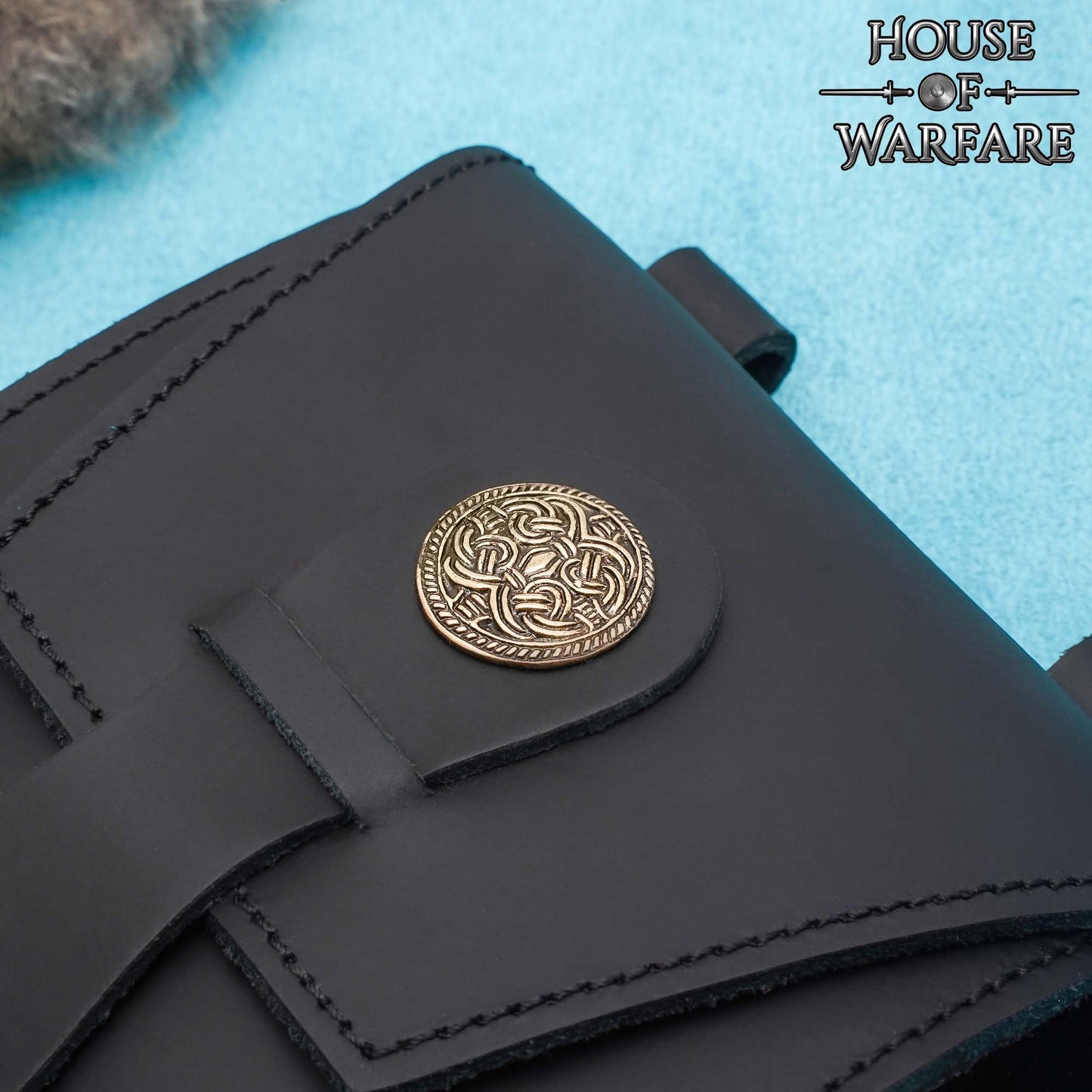 House of Warfare Medieval Leather Belt Pouch Granada – Spanish Style Waist Bag with Brass Closure for LARP, Ren Faire & Costume (King’s Archer Bag)