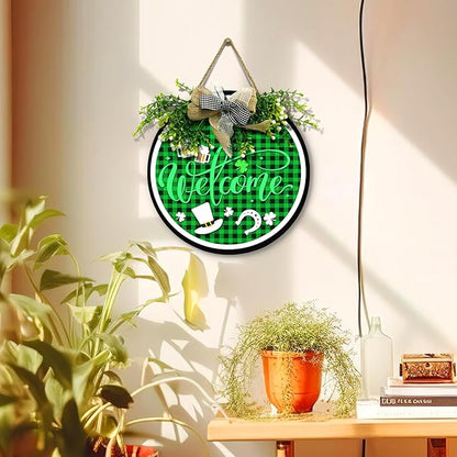 St. Patrick’s Day Door Sign for Front Porch Welcome Green Plaid Hanging Round Wood Wreaths With Bow Clover Hat Horseshoe Hanger Rustic Irish Spring Lucky Shamrock Door Signs Home Decor 12 Inch