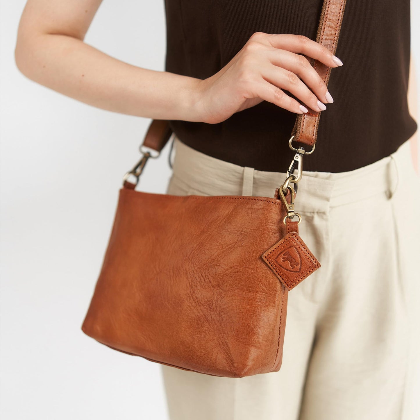 BERLINER BAGS Vintage Genuine Leather Shoulder Bag Marbella S, Small Crossbody Purse for Women - Brown