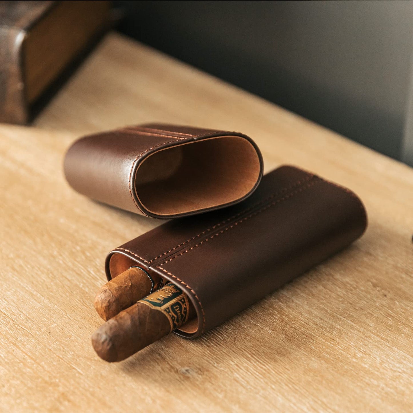 CASE ELEGANCE Premium 3 Cigar Protective Travel Case, Genuine Real Top Grain Brown Leather, Cedar Lined with Gold Metal End Caps, Gift Ready Packaging, Portable Travel Box