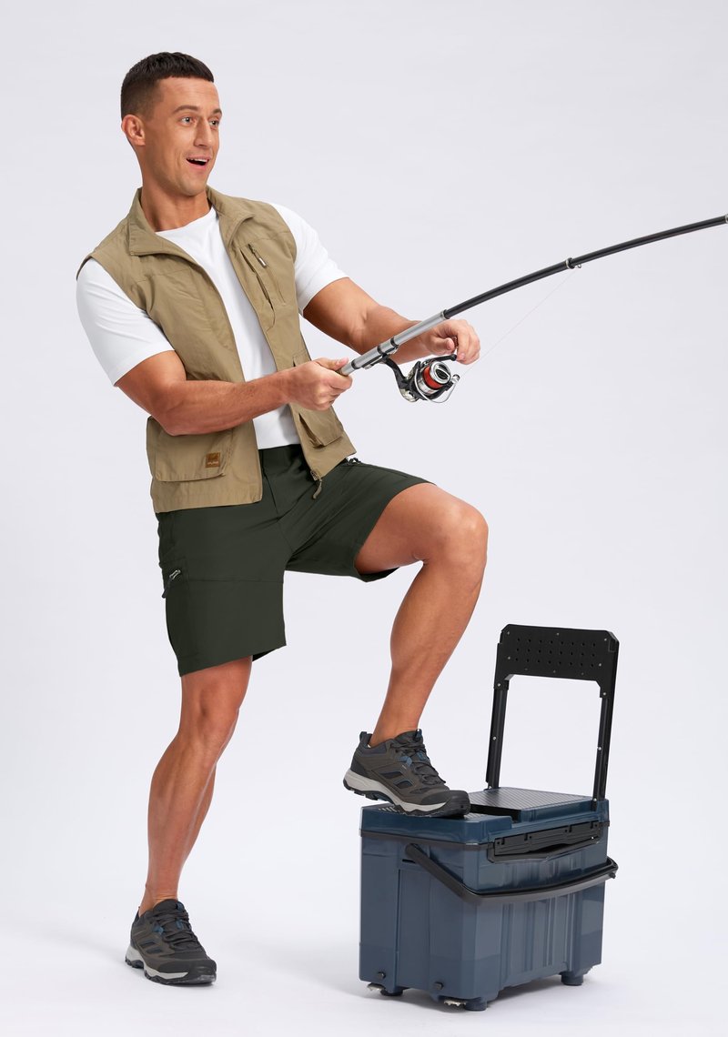 Pudolla Men's Hiking Cargo Shorts Lightweight 7" Travel Casual Shorts for Men Golf Work Outdoor with 5 Zipper Pockets(Army Green Small)