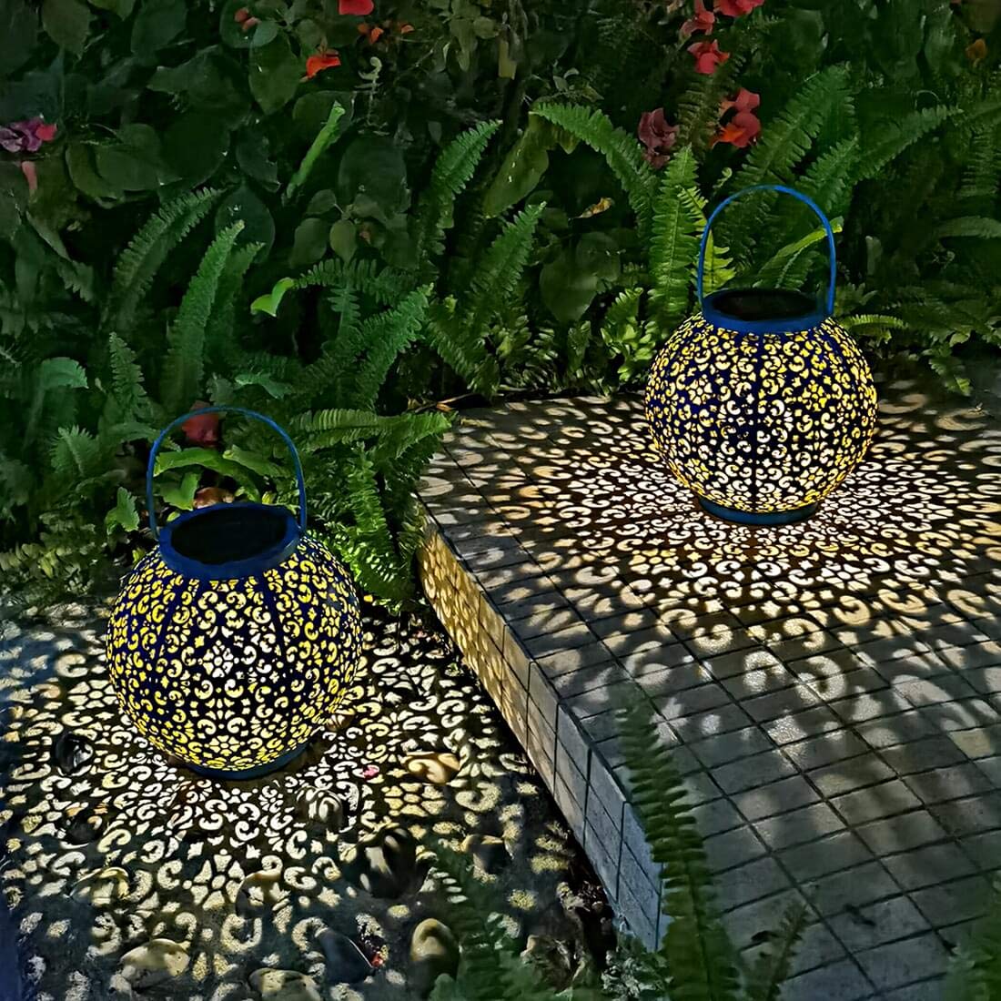 Big Solar Lantern Outdoor Waterproof, Go2garden Gifts for Mom Yard Decorations Lights for Balcony Party Ornaments, Birthday Mothers Day Gifts for Women Wife Grandma (1 Pack, Teal Blue)