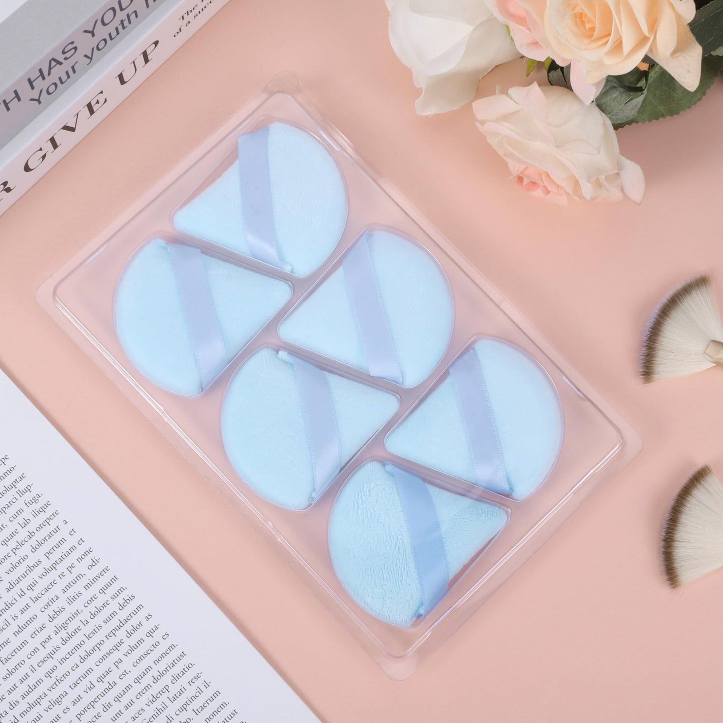 Pimoys 6 Pieces Powder Puff Face Makeup Sponge Soft Velour Triangle Powder Puffs Beauty Sponge Stocking Stuffers for Loose Powder (Black, Pink)