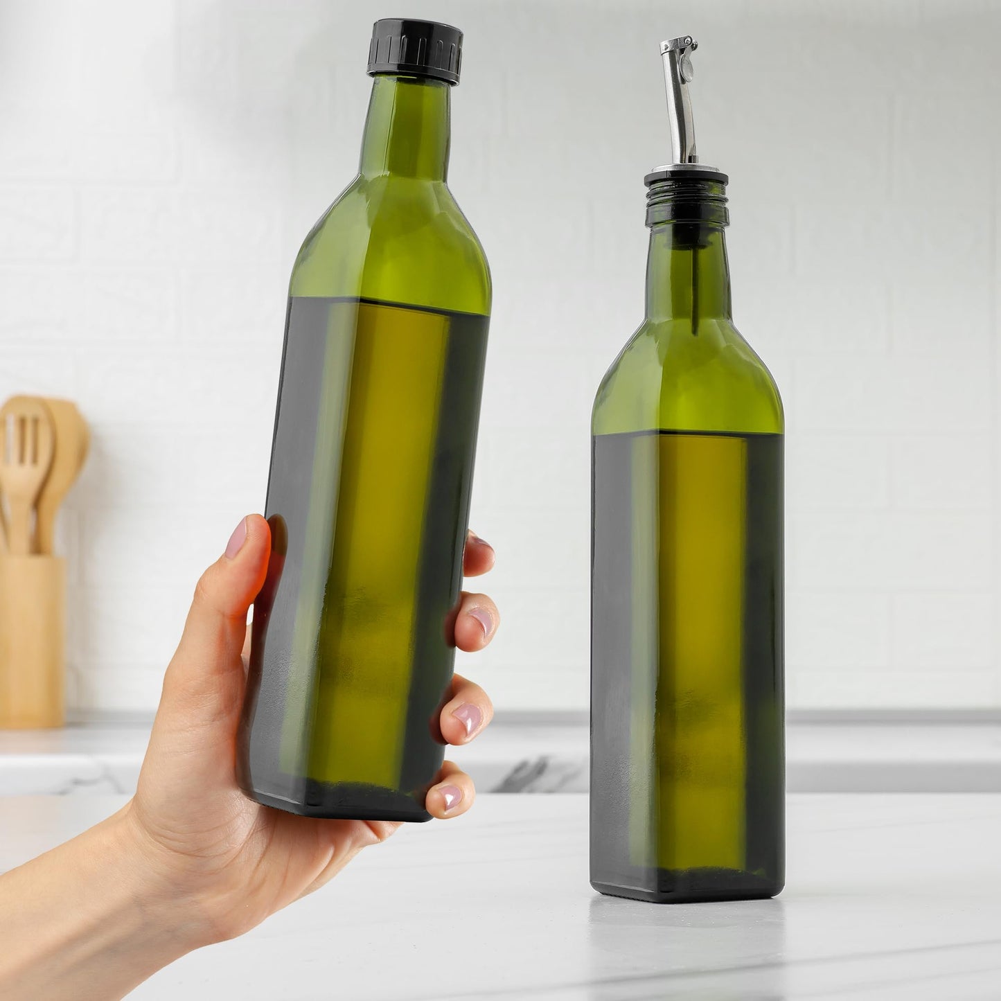 Zulay 17oz Olive Oil Dispenser Bottle – Glass Oil Cruet with Spout, Funnel & Pourers, Easy-Pour Decanter for Kitchen Cooking and Serving (Green)