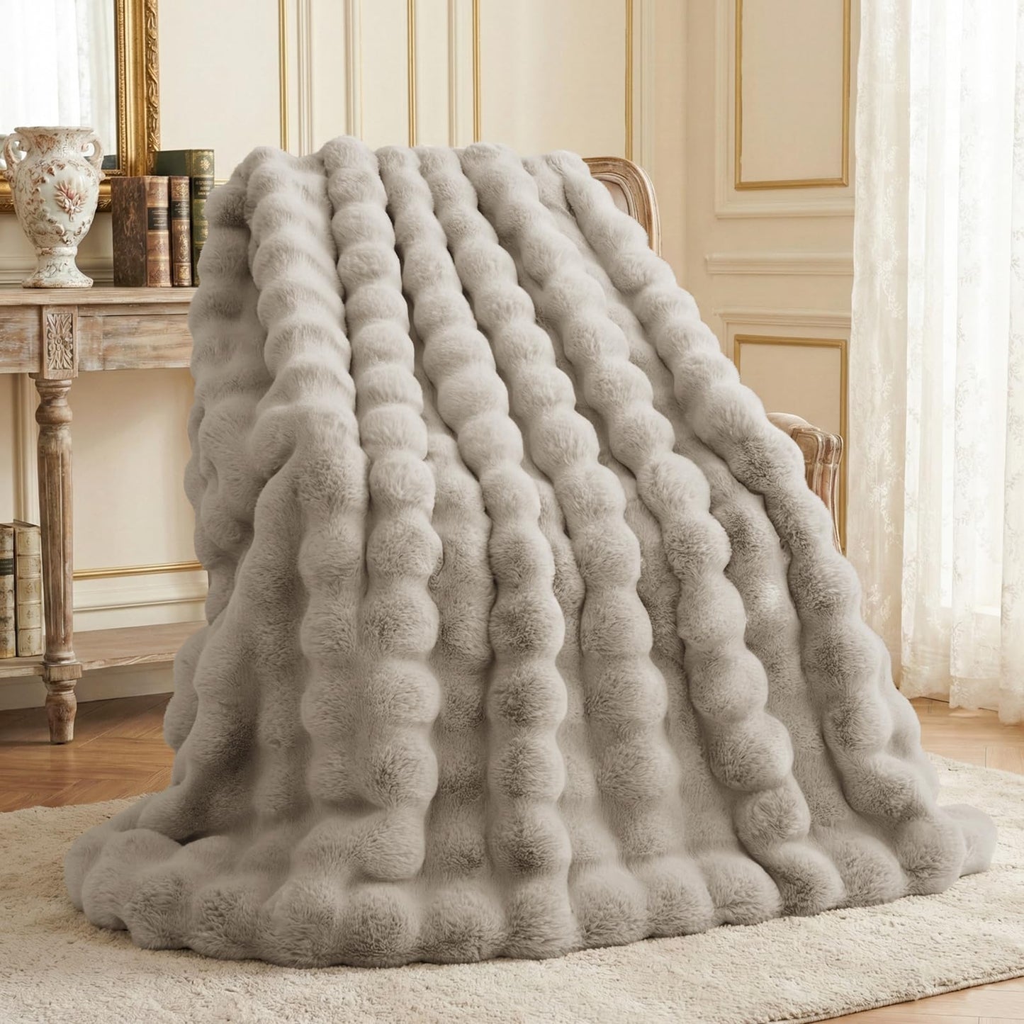 L'AGRATY Faux Rabbit Fur Blanket: 50" x 60" Luxury Soft Fluffy Thick Fur Throw Blanket for Couch Bed Sofa - Cozy Plush Bubble Blankets for Winter: Warm Flannel Fleece Decorative Blanket(Castle Grey)